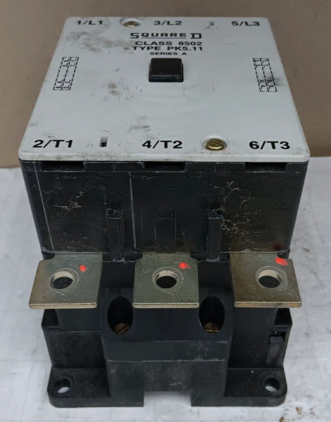 SQUARE D 8502PK5.11 IEC CONTACTOR 3 POLE 250 HP MAX 600V