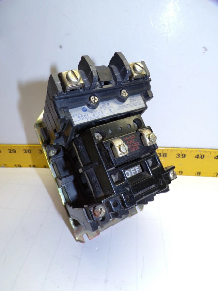 ALLEN BRADLEY LIGHTING CONTACTOR 120 VAC COIL 30 AMP 500L-B0D92 / 500L-BOD92
