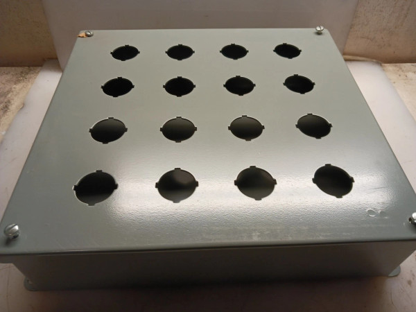 NEW 20 HOLE PUSH BUTTON ENCLOSURE 16" X 11-1/4" PB20