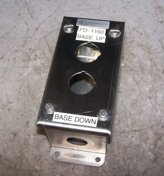 ALLEN BRADLEY 800R-2HZ4 STAINLESS STEEL 2 HOLE PUSHBUTTON STATION SERIES C