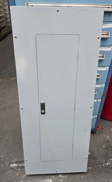 CHALLENGER 125 AMP MAIN BREAKER PM1A PANELBOARD 120/208 VAC 3Ø 4W 30 CIRCUIT