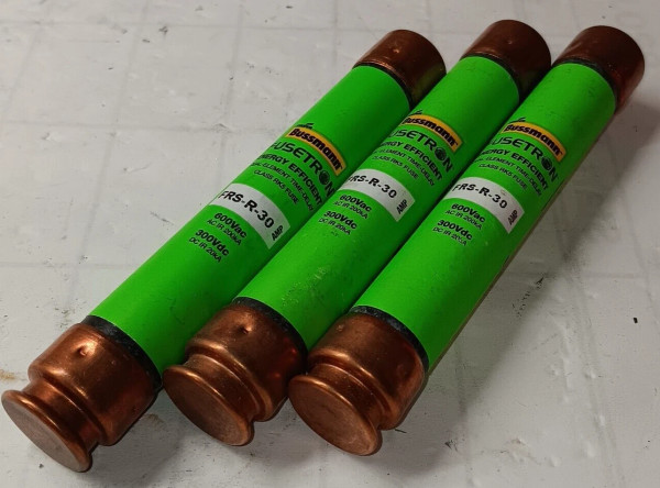 LOT OF 3) NEW COOPER BUSSMAN FRS-R-30 30 AMP FUSETRON FUSE CLASS RK5 600 VAC