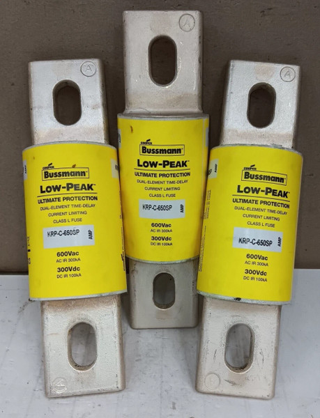 LOT OF 3) BUSSMAN 650 AMP CLASS L FUSE 600 VAC 300 VDC KRP-C-650SP