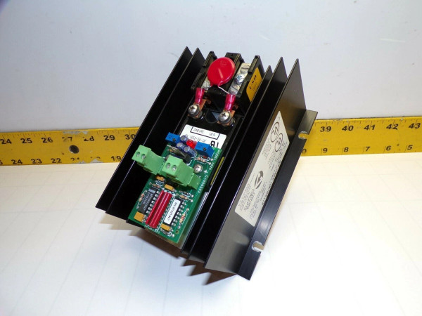CONTROL CONCEPTS SCR POWER CONTROLLER 240V 10 AMPS 1025-24-10-4/20MA LT