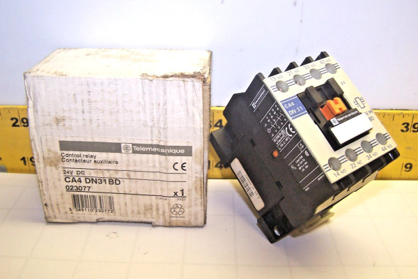 New Telemecanique Control Relay 10 Amp 24 VDC Coil CA4DN31BD