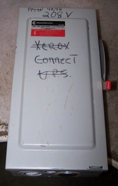 EATON 100 AMP FUSED SAFETY SWITCH 240 VAC 15 HP 1 PHASE G223SNK