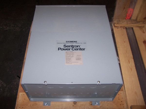 NEW SIEMENS 22.5 KVA DISTRIBUTION TRANSFORMER 480 DELTA HV 208Y/120 LV 3LPC-022