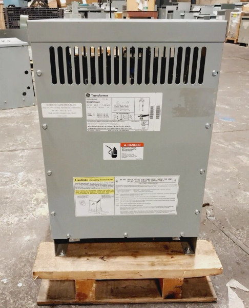 NEW GE 15 KVA Transformer 208 hv 208/120 lv 3 Phase 9T83B3091G03