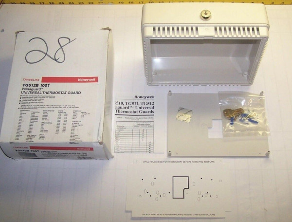 NEW HONEYWELL TRADELINE VERSAGUARD UNIVERSAL THERMOSTAT GUARD TG512B 1007