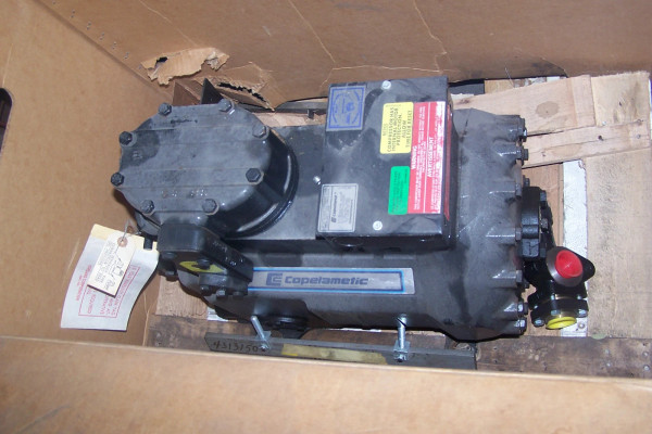 NEW COPELAND REFRIGERATION COMPRESSOR MOTOR 2DD30500TFD800