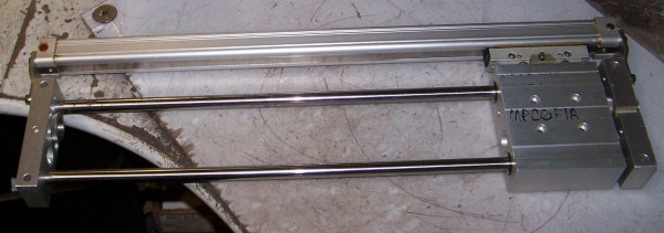 PHD SGBM74X510-H39 SLIDE W/RODLESS CYLINDER 510MM" TRAVEL 5/8" ROD DIA