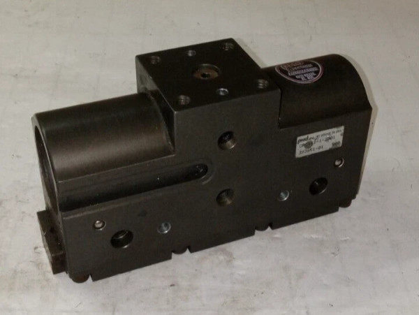 PHD INC ROTARY PARALLEL PNEUMATIC GRIPPER GRC141-1-2001