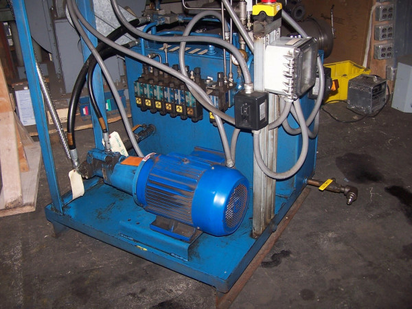 NACHI NORMAN 3 HP HYDRAULIC PUMPING UNIT PVS-1B-22N3-E13 6 GPM 700 PSI MAX
