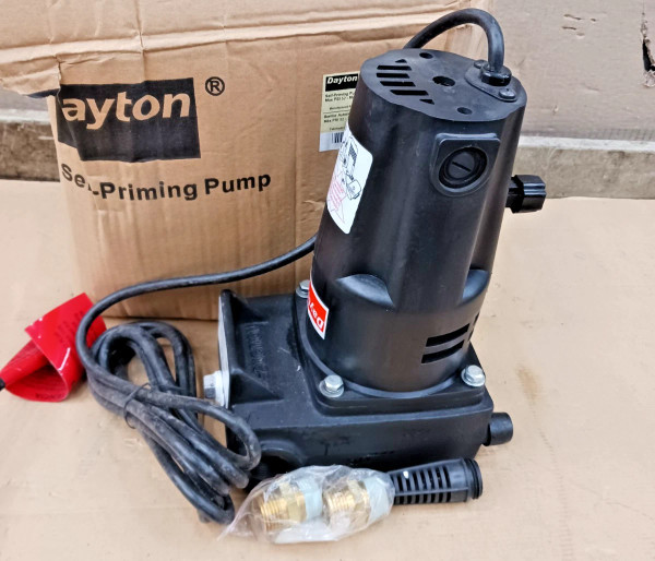 New Dayton 4CB57A Portable Self Priming Utility Pump 25 Gpm 7000 Rpm 115 Vac