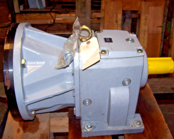 NEW Idex Viking Inline Helical Pump Gear Reducer 19.6:1 Ratio 3-551-61C-196-28