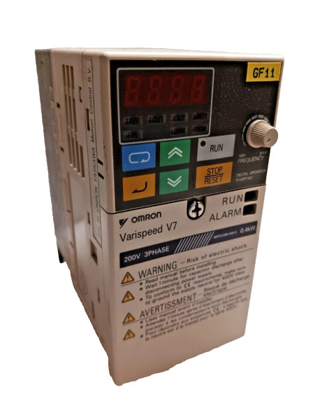 YASKAWA CIMR-V7AZ20P4 VARISPEED V7 VFD 3 PHASE 200-230 VAC 1.1 KVA