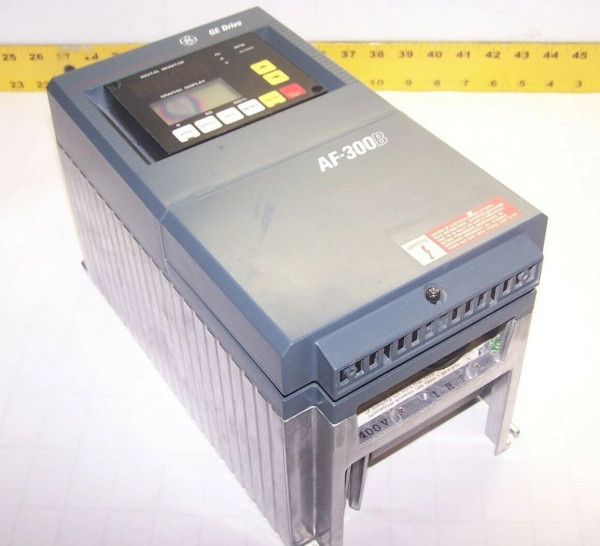 GE GENERAL ELECTRIC 1 HP 460 VAC AF-300B AC DRIVE 6VAF343001B-A2