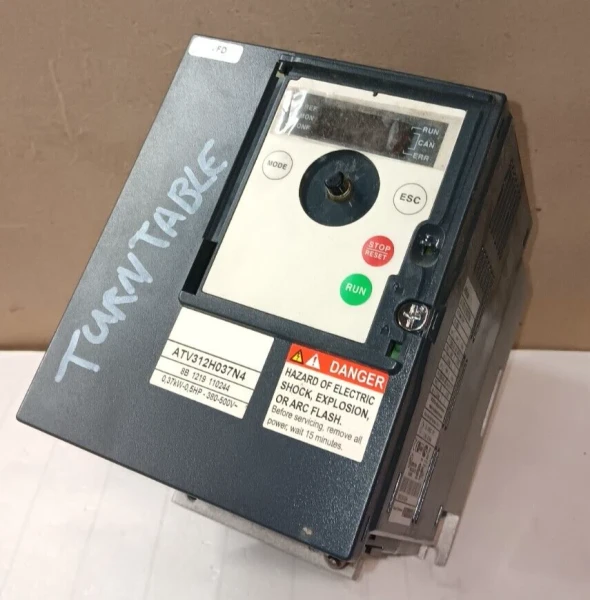TELEMECANIQUE ALTIVAR ATV312H037N4 1/2 HP AC VFD DRIVE