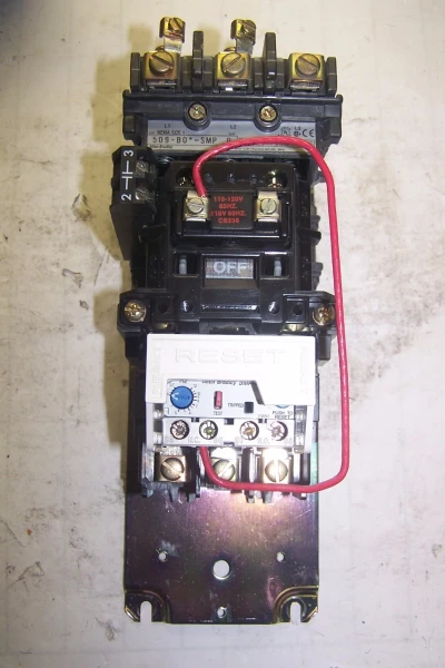 ALLEN BRADLEY SIZE 1 MOTOR STARTER 120 VAC COIL 600V 10 HP 3.7-12A 509-BO*-SMP