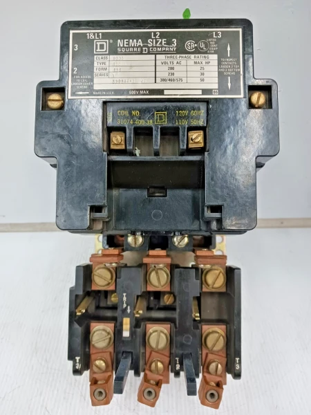 Square D Size 3 Motor Starter 600 VAC Max 120 VAC Coil 50 HP Max 8536SEO1