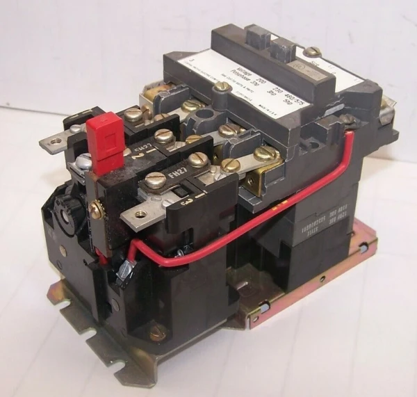 FPE SIZE 0 MOTOR STARTER 4204 CU03S-01 120 VAC 5 HP