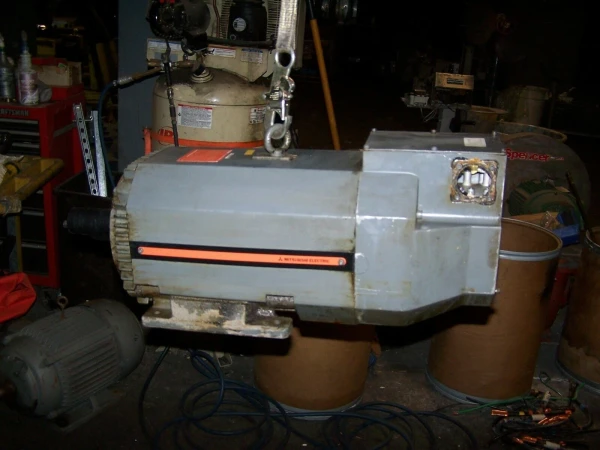 MITSUBISHI 18.5 KW AC SPINDLE MOTOR 200/230V 4500 RPM C132L FRAME 3 Ø SJ-18.5AC