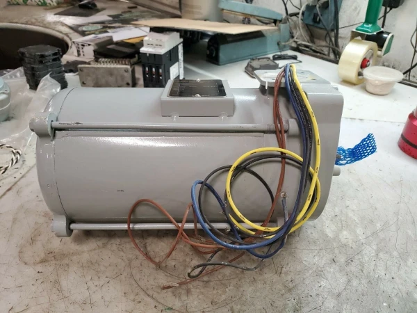 NEW BALDOR 1 HP ELECTRIC AC MOTOR 115 VAC 1725 RPM 1 PHASE 56YZ FRAME 5/8" DIA