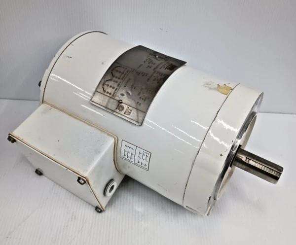 New Lincoln 2 HP Ac Washdown Electric Motor 145TC 230/460 Vac 1740 Rpm DP