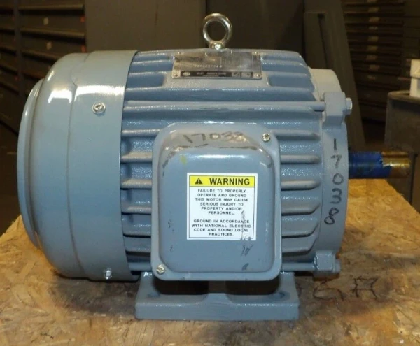 NEW GE 3 HP AC MOTOR 230/460 VAC 3Ø 1750 RPM 182T FRAME TE 5KE182BC205B