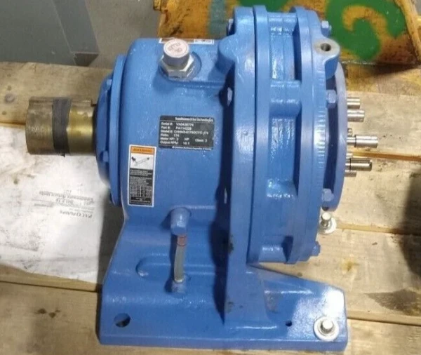 NEW SUMITOMO 3HP GEARBOX 10.1 OUT 18700 IN LBS @ 1750 174 RAT CHHM3-6175DCYC-174