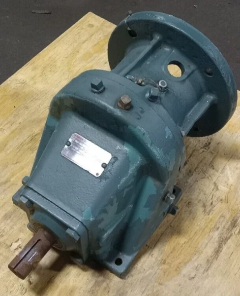 NEW DODGE 180-SM3A-5.0-C2 3.2 HP GEARBOX 5:1 RATIO 1750 IN 350 OUT 568 IN LBS