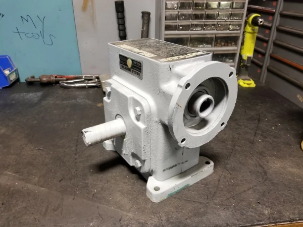 REBUILT DODGE 350 TIGEAR 5:1 RATIO GEAR REDUCER 1 1/8" BORE