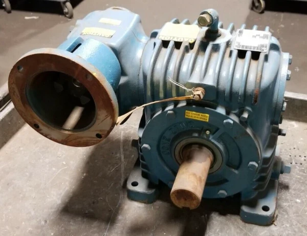 NEW TEXTRON CONE DRIVE 75:1 RATIO GEAR REDUCER 3.24 HP 1500 RPM MOO35C136-M2