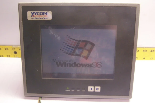 XYCOM AUTOMATION 8" FLAT PANEL COLOR TOUCHSCREEN PC 120-240 VAC 3308T