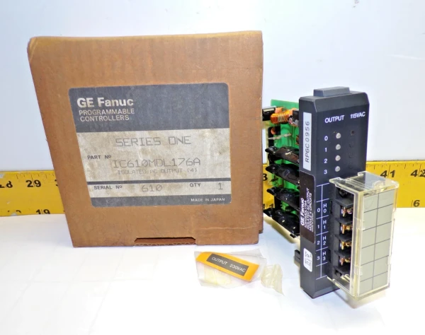 New GE Fanuc Series One 4 Circuit Isolated AC Output Module IC610MDL176A