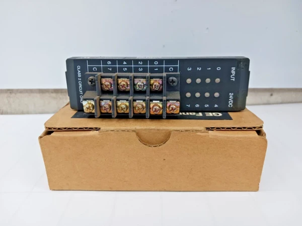 GE FANUC 8 CIRCUIT 24VDC INPUT MODULE IC610MDL101B