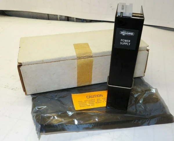 NEW MOORE LOGIC CONTROL PLC POWER SUPPLY MODULE 15211-21