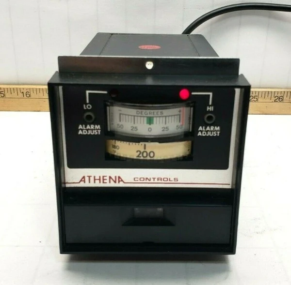 ATHENA CONTROLS TEMPERATURE CONTROLLER 120/240 VAC 1Ø 10A 0-200°F 2221-ZE-50