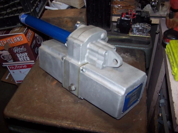 NEW JORDAN CONTROLS LINEAR ACTUATOR LA-2410/AD-8130-1.7/200/200-12-CM-2-1P-0
