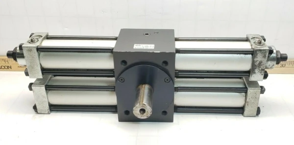 PHD ROTARY ACTUATOR PNEUMATIC CYLINDER 7/8" SHAFT R11A 4 180-A-D-G-K-M-T-V