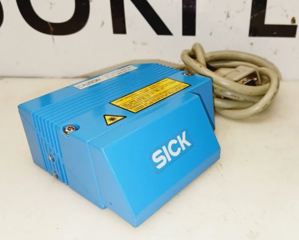 NEW SICK CLV430-2010 BARCODE SCANNER