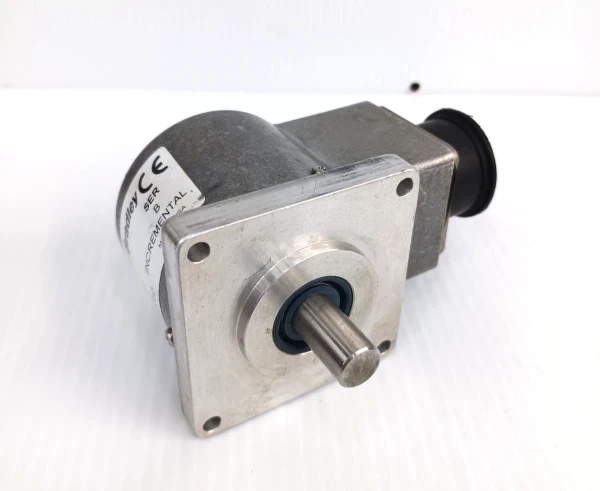New Allen Bradley 845T-DZ33BEH Incremental Encoder 11-24 Vdc