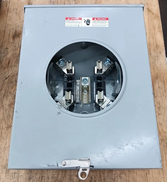 NEW SIEMENS TALON UAT417-PG 200 AMP METER SOCKET 4-JAW RINGLESS 1-PHASE 600V