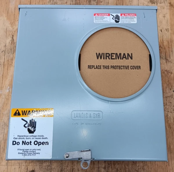 NEW SIEMENS UAS877-PPCV 200 AMP METER SOCKET RINGLESS 4-JAW 1-PHASE 600V