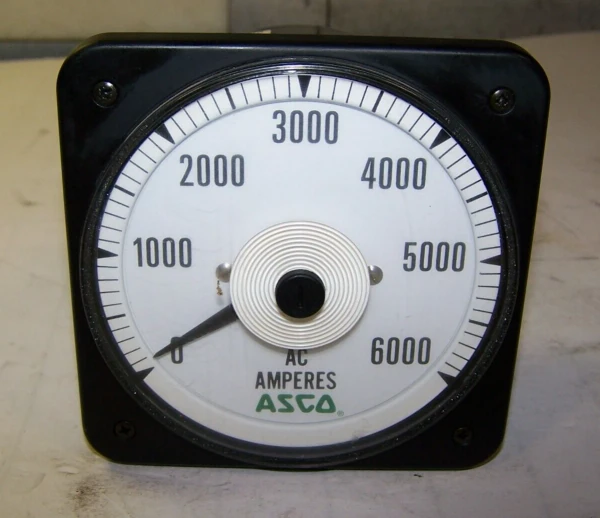 NEW ASCO CROMPTON BLS-77 0-6000 AC AMPERES PANEL METER 491942-019