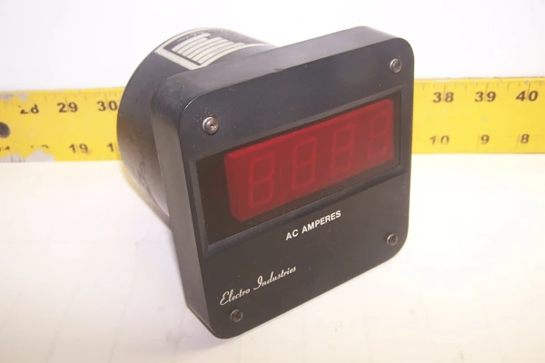 ELECTRO INDUSTRIES AC AMPERES PANEL METER 5 AMP 135 VAC FAA5-1500