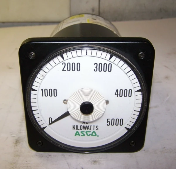 NEW ASCO CROMPTON BLS-77 0-5000 AC KILOWATTS PANEL METER 491942-052-D-J1