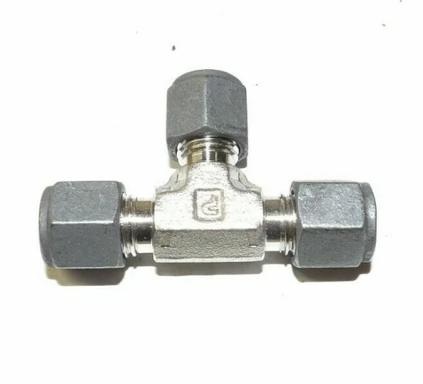 3) NEW PARKER HANNIFIN 1/4X1/4X1/4" TEE UNION #4-4-4 JBZ-SS