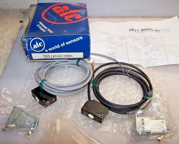 NEW ATC ULTRASONIC SENSOR TRANSMITTER 7851AS4X3NNX