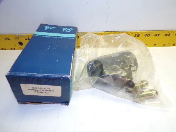 NEW KOMATSU WHEEL CYLINDER 3EC-30-21120